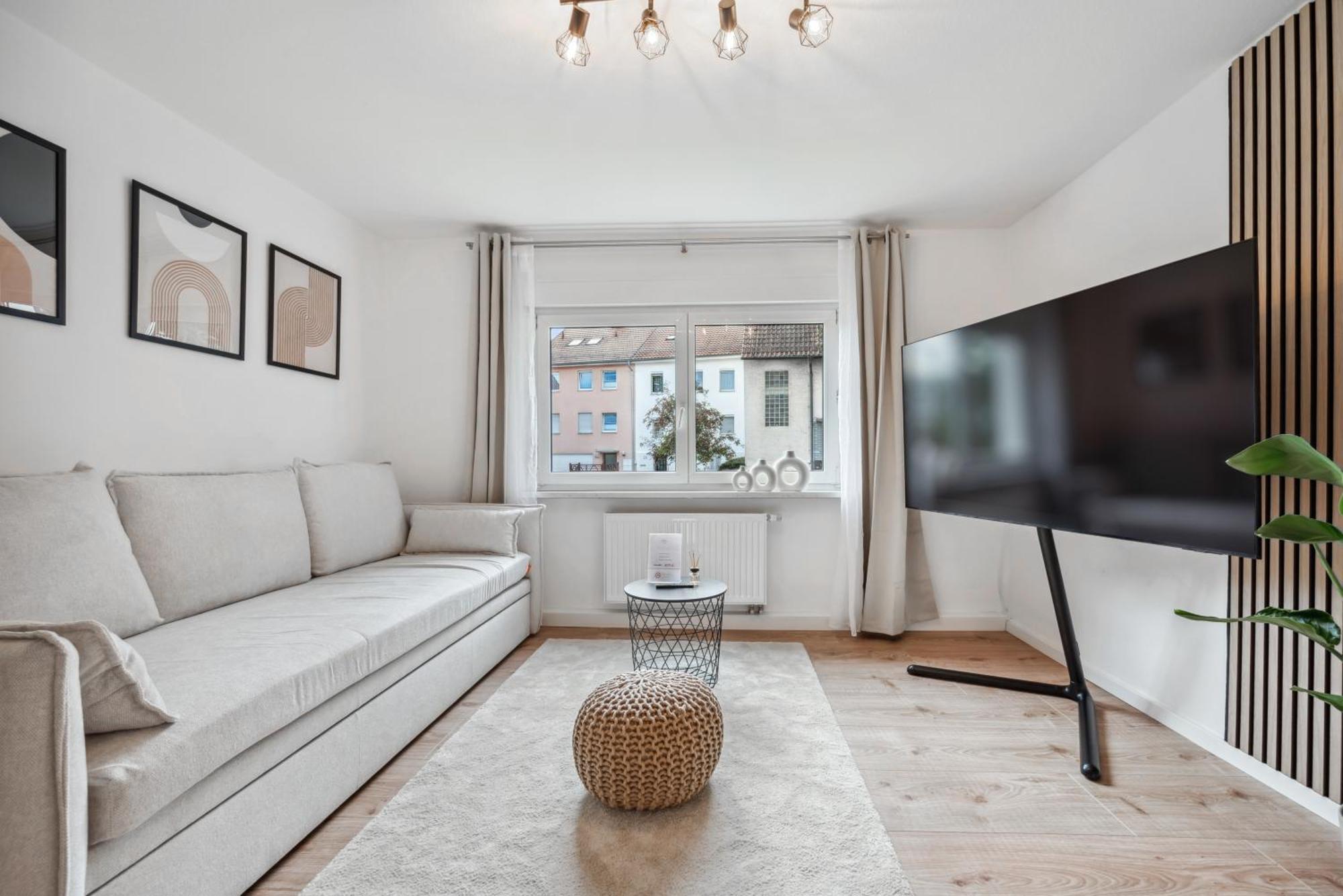 Malu Rooms - Ruhige Lage, Erdgeschoss, Smarttv, Netflix, 24H Checkin, Людвигсбург Экстерьер фото